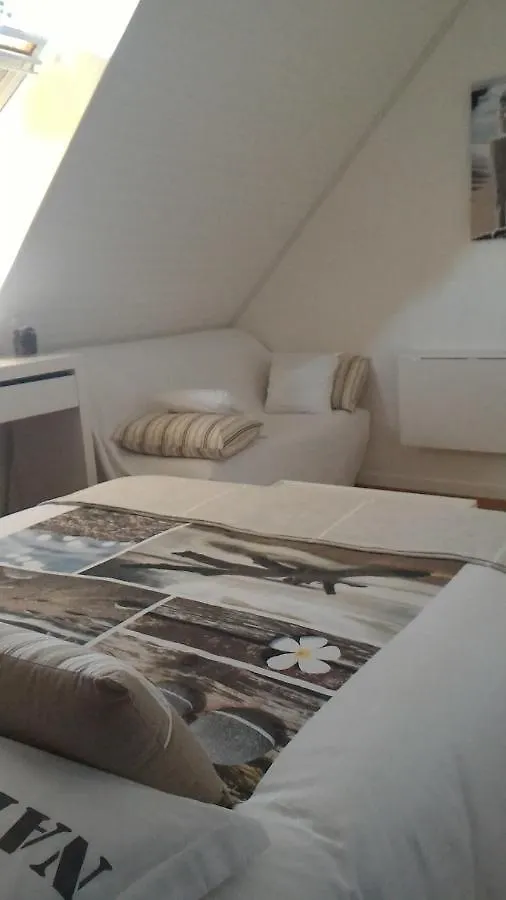 Tikleuziou Bed & Breakfast Lanildut